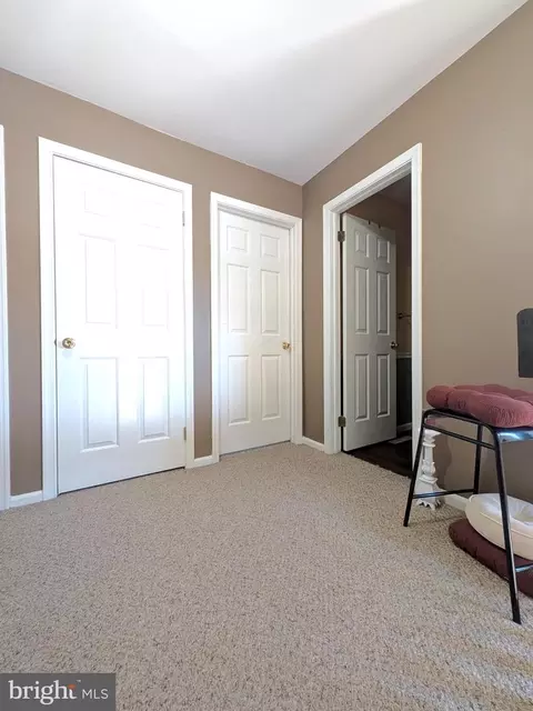 Entry Way - 217 Millcreek Dr, Dover, DE 19904 photo 7 of 9