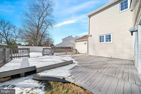 Exterior - 19 Squire Cir, Dover, DE 19901 photo 4 of 8