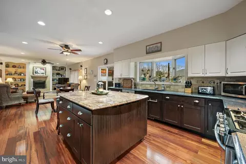 Kitchen - 2 Waterwheel Cir, Dover, DE 19901 photo 2 of 4