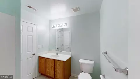 Entry Way - 11 Mer Way, Dover, DE 19901 photo 10 of 12