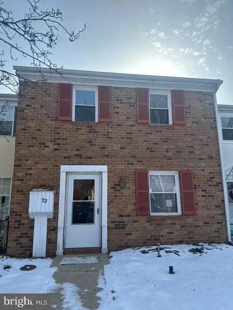 22 Lamplighter Ln, Dover, DE 19904