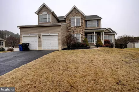 747 Brenford Station Rd, Smyrna, DE 19977