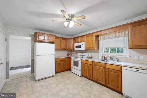 216 Winterberry Dr, Dover, DE 19904 photo 12