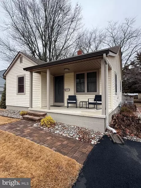 41 N Edgehill Ave, Dover, DE 19901
