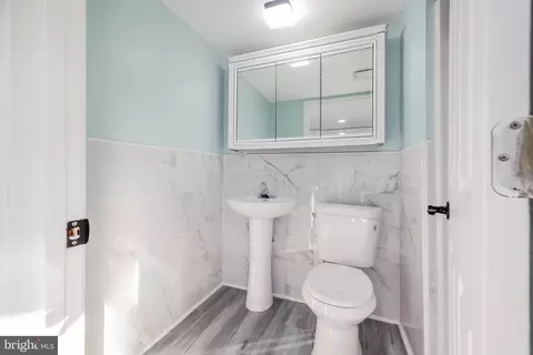 Bath - 273 Main St, Leipsic, DE 19901 photo 1 of 1