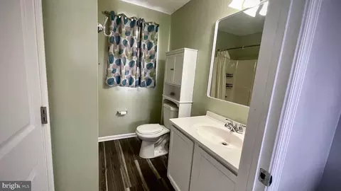Bath - 60 Raphael Rd, Smyrna, DE 19977 photo 1 of 1