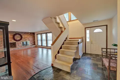 Entry Way - 338 Blue Heron Rd, Dover, DE 19904 photo 4 of 9