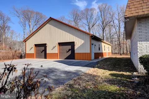 Exterior - 338 Blue Heron Rd, Dover, DE 19904 photo 15 of 25