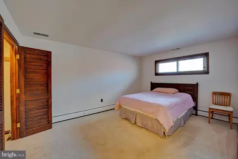 Bedroom - 338 Blue Heron Rd, Dover, DE 19904 photo 5 of 5