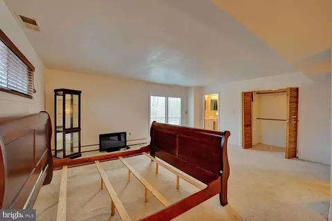 Bedroom - 338 Blue Heron Rd, Dover, DE 19904 photo 3 of 5
