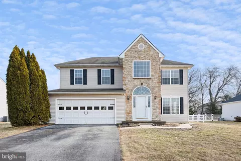166 Osbourne Ln, Dover, DE 19904