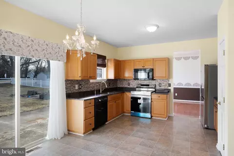 Kitchen - 166 Osbourne Ln, Dover, DE 19904 photo 3 of 3