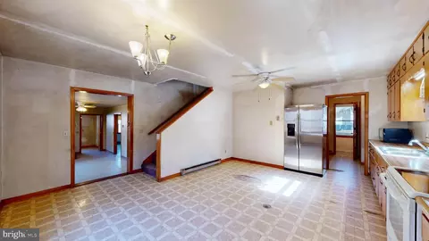 Entry Way - 2833 Pearsons Corner Rd, Dover, DE 19904 photo 8 of 12