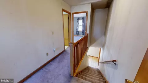 Entry Way - 2833 Pearsons Corner Rd, Dover, DE 19904 photo 5 of 12