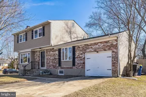 890 Townsend Blvd, Dover, DE 19901 photo 3