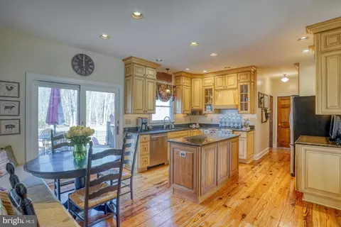 Kitchen - 267 Troon Rd, Dover, DE 19904 photo 1 of 6