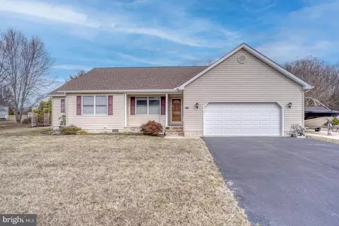 39 Joan Ct, Dover, DE 19904