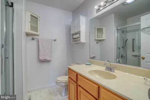 Bath - 39 Joan Ct, Dover, DE 19904 photo 2 of 2