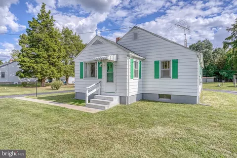 3768 Seven Hickories Rd, Dover, DE 19904