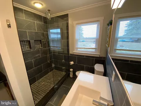 Bath - 532 Main St, Dover, DE 19901 photo 2 of 2