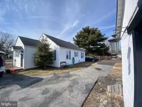 Exterior - 532 Main St, Dover, DE 19901 photo 2 of 2