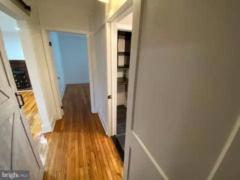 Entry Way - 532 Main St, Dover, DE 19901 photo 2 of 2