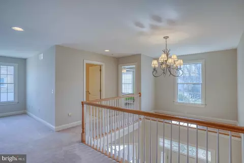 Entry Way - 634 Brookfield Dr, Dover, DE 19901 photo 6 of 9