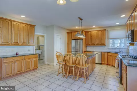 Kitchen - 634 Brookfield Dr, Dover, DE 19901 photo 6 of 7
