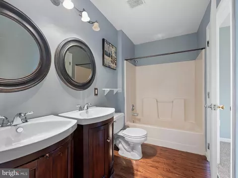 Bath - 35 Periwinkle Ct, Dover, DE 19904 photo 2 of 2