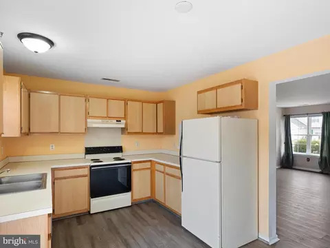 Kitchen - 35 Periwinkle Ct, Dover, DE 19904 photo 2 of 3