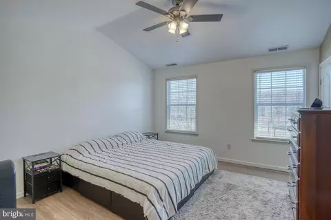 Bedroom - 172 Lexington Pl, Dover, DE 19901 photo 1 of 3