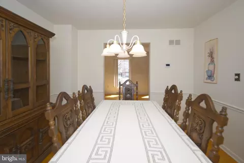 Dining - 843 Townsend Blvd, Dover, DE 19901 photo 4 of 4
