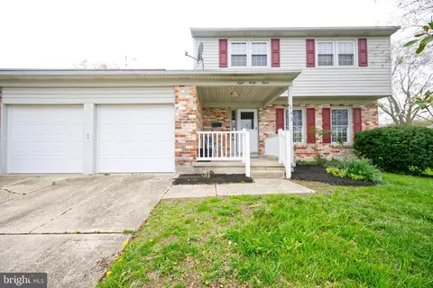 Exterior - 843 Townsend Blvd, Dover, DE 19901 photo 3 of 6