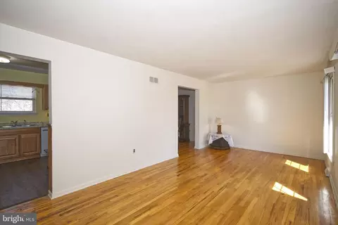 Living - 843 Townsend Blvd, Dover, DE 19901 photo 1 of 8