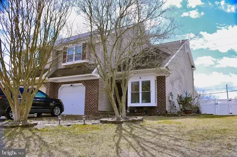 6 Gristmill Dr, Dover, DE 19904
