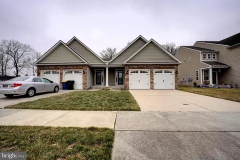 237 Thornton St, Dover, DE 19904