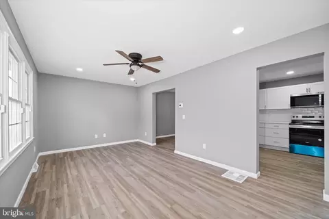 Entry Way - 224 Bradley Rd, Dover, DE 19901 photo 1 of 7