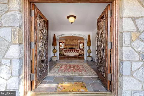 Entry Way - 15 Baltray Rd, Dover, DE 19904 photo 1 of 6