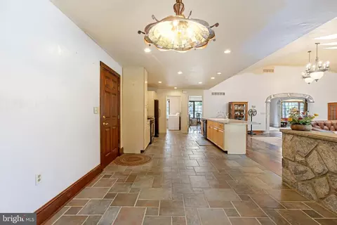 Entry Way - 15 Baltray Rd, Dover, DE 19904 photo 4 of 6