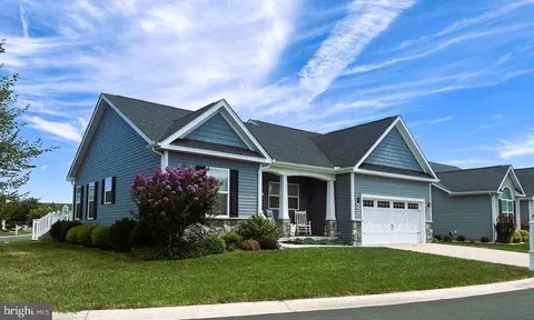 70 Steeplechase Dr, Dover, DE 19904 photo 1