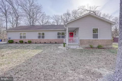 85 Woodland Dr, Dover, DE 19901