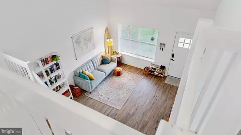 Entry Way - 433 E Wind Dr, Dover, DE 19901 photo 21 of 23