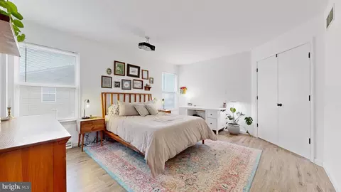 Bedroom - 433 E Wind Dr, Dover, DE 19901 photo 1 of 7