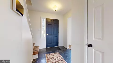 Entry Way - 324 Eisenhower Dr, Dover, DE 19901 photo 7 of 22