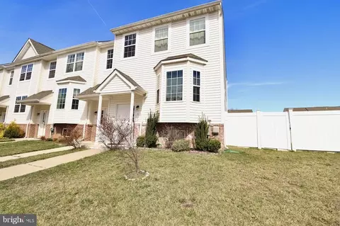 Exterior - 363 Tribbitt St, Dover, DE 19904 photo 2 of 3