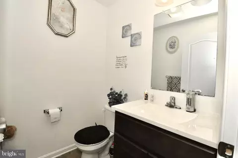 Entry Way - 363 Tribbitt St, Dover, DE 19904 photo 1 of 3