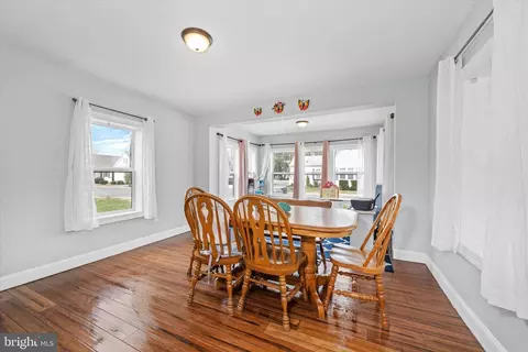 Dining - 9 High St, Harrington, DE 19952 photo 1 of 1