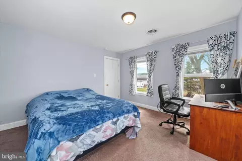 Bedroom - 9 High St, Harrington, DE 19952 photo 2 of 6