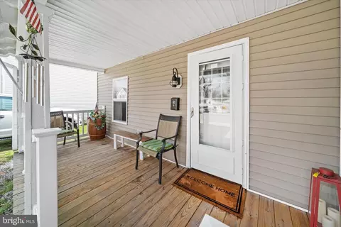 Exterior - 9 High St, Harrington, DE 19952 photo 5 of 11