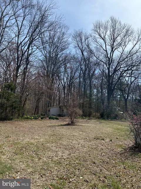 Exterior - 124 Karl Dr, Dover, DE 19901 photo 13 of 17